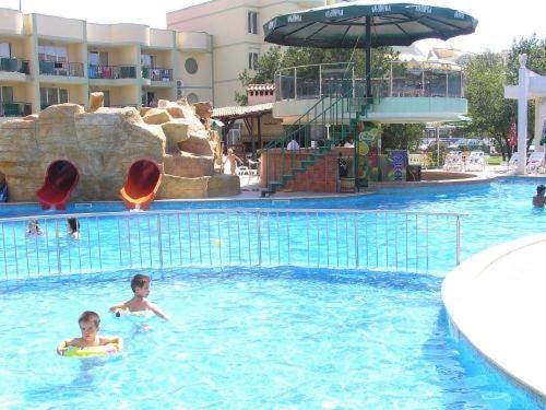 Hotel Sunny Day Club 3*