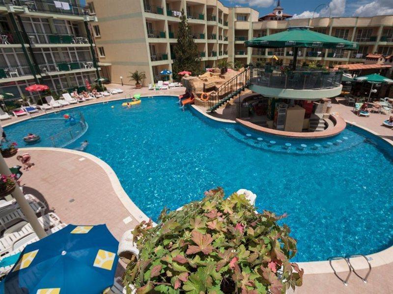 Sunny Day Club